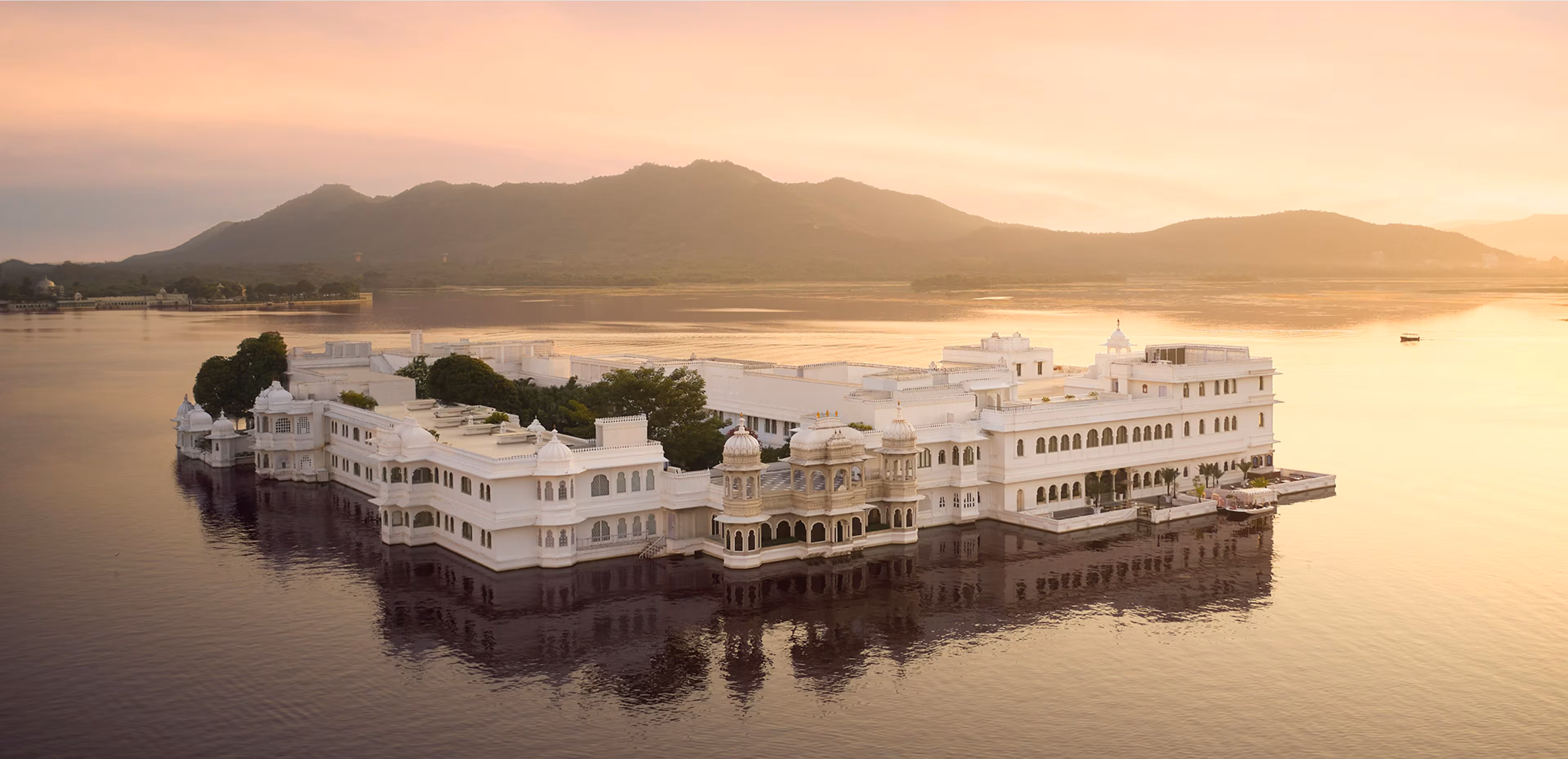 Taj Lake Palace Udaipur
